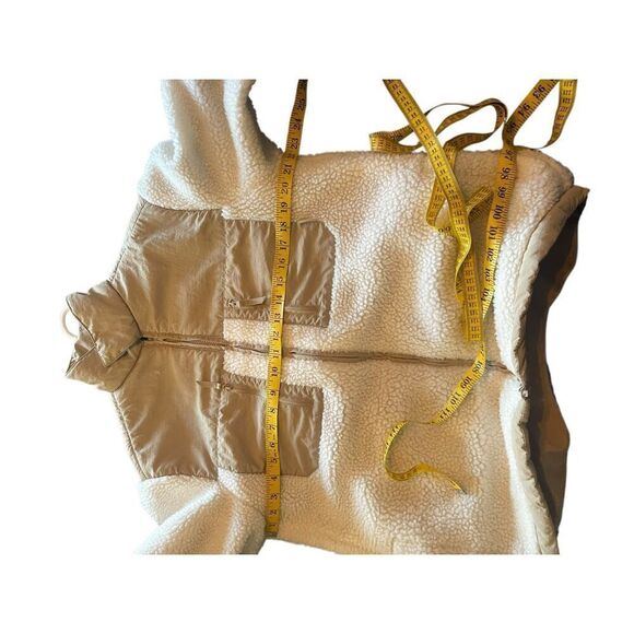 H&M Mens Beige Long Sleeve Sherpa Lined Full Zip Fleece Jacket Size Medium - Picture 8 of 9